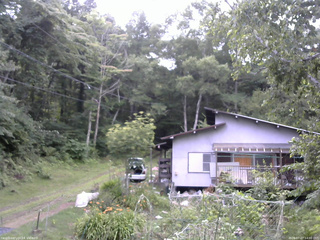 長野県菅平高原 ゆたか山荘 西側(坂上) 2026/07/27 14:00