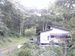 長野県菅平高原 ゆたか山荘 西側(坂上) 2026/07/27 16:15