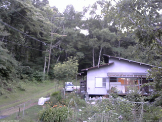 長野県菅平高原 ゆたか山荘 西側(坂上) 2026/07/27 18:45