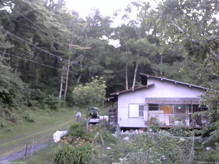 長野県菅平高原 ゆたか山荘 西側(坂上) 2026/07/29 18:00
