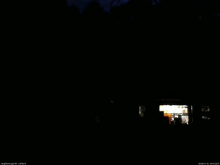 長野県菅平高原 ゆたか山荘 西側(坂上) 2026/07/31 19:30
