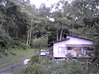 長野県菅平高原 ゆたか山荘 西側(坂上) 2026/08/04 05:00