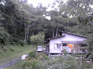 長野県菅平高原 ゆたか山荘 西側(坂上) 2026/08/04 18:45