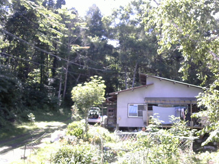 長野県菅平高原 ゆたか山荘 西側(坂上) 2026/08/05 14:15