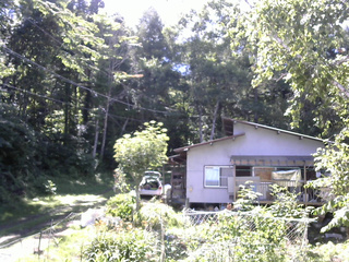 長野県菅平高原 ゆたか山荘 西側(坂上) 2026/08/06 14:15