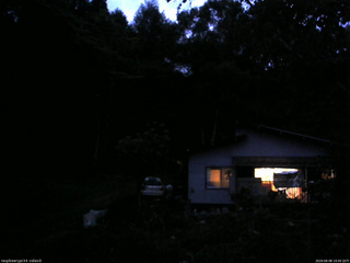 長野県菅平高原 ゆたか山荘 西側(坂上) 2026/08/08 19:00