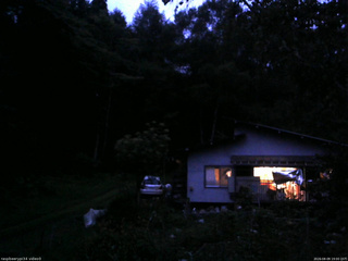 長野県菅平高原 ゆたか山荘 西側(坂上) 2026/08/09 19:00