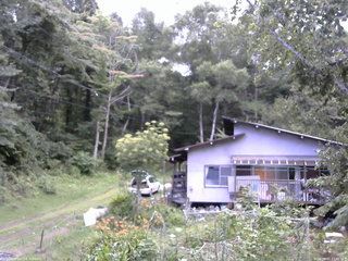 長野県菅平高原 ゆたか山荘 西側(坂上) 2026/08/11 15:00