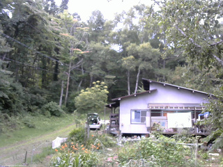 長野県菅平高原 ゆたか山荘 西側(坂上) 2026/08/18 11:15