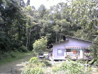 長野県菅平高原 ゆたか山荘 西側(坂上) 2026/08/19 11:00