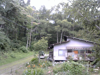 長野県菅平高原 ゆたか山荘 西側(坂上) 2026/08/19 14:15