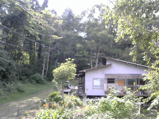 長野県菅平高原 ゆたか山荘 西側(坂上) 2026/08/19 14:45