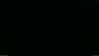 長野県菅平高原 ゆたか山荘 駐車場奥 2026/08/19 19:30