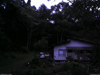 長野県菅平高原 ゆたか山荘 西側(坂上) 2026/08/20 05:00