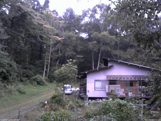 長野県菅平高原 ゆたか山荘 西側(坂上) 2026/08/20 05:15