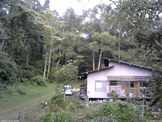 長野県菅平高原 ゆたか山荘 西側(坂上) 2026/08/20 05:45