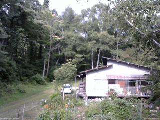 長野県菅平高原 ゆたか山荘 西側(坂上) 2026/08/20 08:00