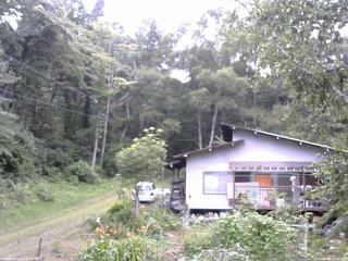長野県菅平高原 ゆたか山荘 西側(坂上) 2026/08/20 16:00