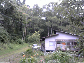 長野県菅平高原 ゆたか山荘 西側(坂上) 2026/08/20 16:45
