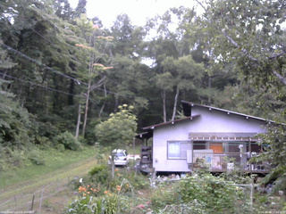 長野県菅平高原 ゆたか山荘 西側(坂上) 2026/08/20 17:00