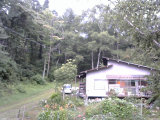 長野県菅平高原 ゆたか山荘 西側(坂上) 2026/08/21 06:45