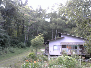 長野県菅平高原 ゆたか山荘 西側(坂上) 2026/08/21 13:45