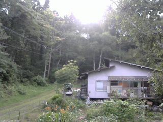 長野県菅平高原 ゆたか山荘 西側(坂上) 2026/08/21 16:15