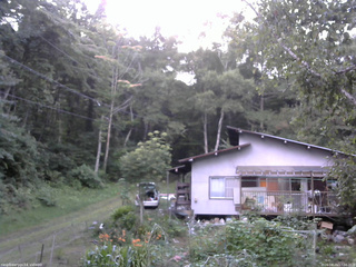 長野県菅平高原 ゆたか山荘 西側(坂上) 2026/08/21 17:00