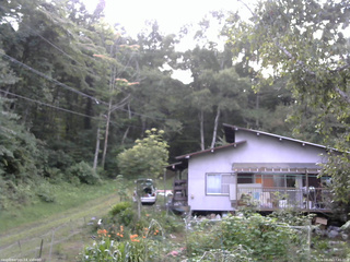 長野県菅平高原 ゆたか山荘 西側(坂上) 2026/08/21 17:45