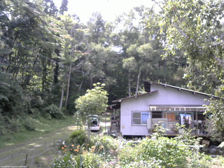 長野県菅平高原 ゆたか山荘 西側(坂上) 2026/08/22 13:00