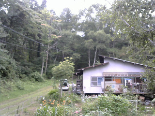 長野県菅平高原 ゆたか山荘 西側(坂上) 2026/08/22 15:15