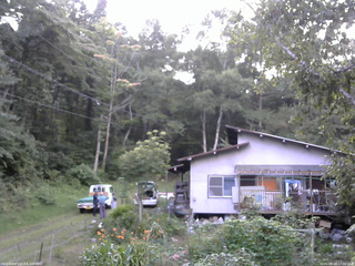 長野県菅平高原 ゆたか山荘 西側(坂上) 2026/08/22 17:00