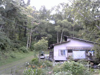 長野県菅平高原 ゆたか山荘 西側(坂上) 2026/08/23 12:45