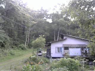長野県菅平高原 ゆたか山荘 西側(坂上) 2026/08/23 15:15