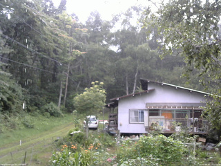 長野県菅平高原 ゆたか山荘 西側(坂上) 2026/08/23 17:15