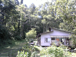長野県菅平高原 ゆたか山荘 西側(坂上) 2026/08/25 12:30