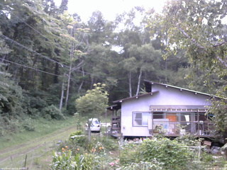 長野県菅平高原 ゆたか山荘 西側(坂上) 2026/08/25 15:45