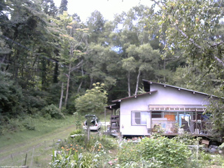 長野県菅平高原 ゆたか山荘 西側(坂上) 2026/08/26 12:15