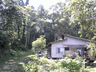 長野県菅平高原 ゆたか山荘 西側(坂上) 2026/08/26 13:30
