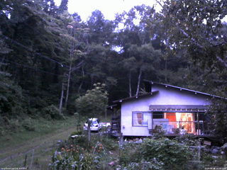 長野県菅平高原 ゆたか山荘 西側(坂上) 2026/08/26 18:30