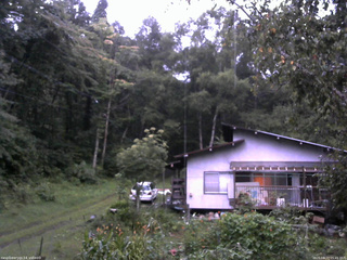 長野県菅平高原 ゆたか山荘 西側(坂上) 2026/08/27 05:45