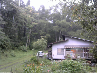 長野県菅平高原 ゆたか山荘 西側(坂上) 2026/08/27 11:00