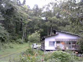 長野県菅平高原 ゆたか山荘 西側(坂上) 2026/08/27 16:45
