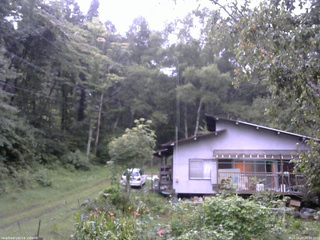 長野県菅平高原 ゆたか山荘 西側(坂上) 2026/08/28 06:00