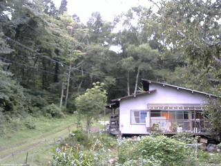 長野県菅平高原 ゆたか山荘 西側(坂上) 2026/08/28 12:45