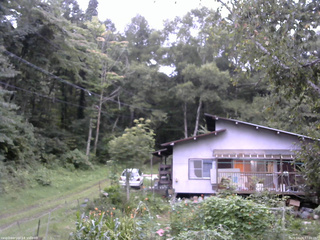長野県菅平高原 ゆたか山荘 西側(坂上) 2026/08/28 17:00