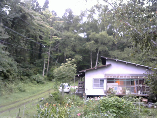 長野県菅平高原 ゆたか山荘 西側(坂上) 2026/08/29 12:45