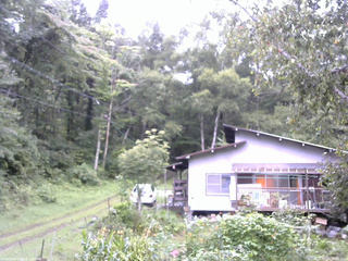 長野県菅平高原 ゆたか山荘 西側(坂上) 2026/08/29 13:00