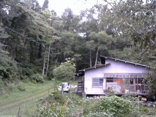 長野県菅平高原 ゆたか山荘 西側(坂上) 2026/08/29 17:00