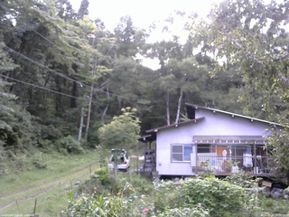 長野県菅平高原 ゆたか山荘 西側(坂上) 2026/08/30 17:00